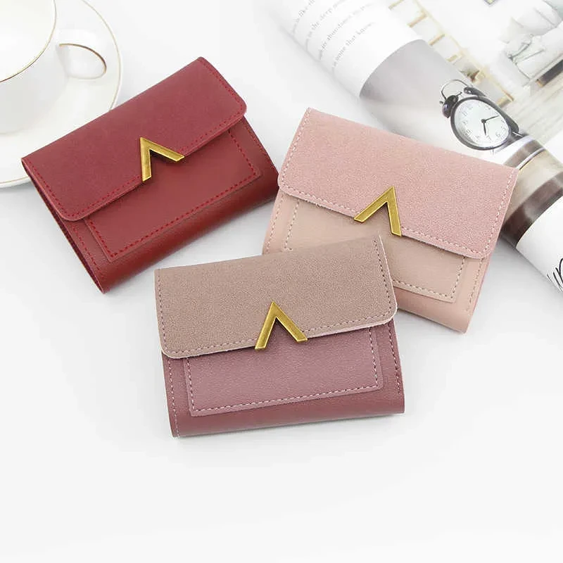 محفظة جلدية نسائية product thumbnail 2