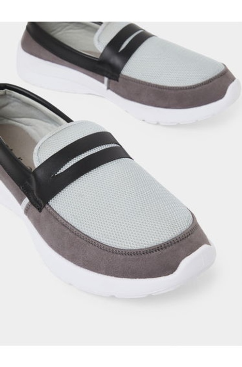 Men Breathable Mesh Slip-On Shoes product thumbnail 4