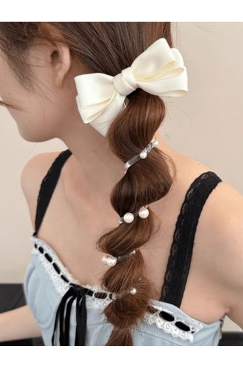 White Bow Hair Clip product thumbnail 2