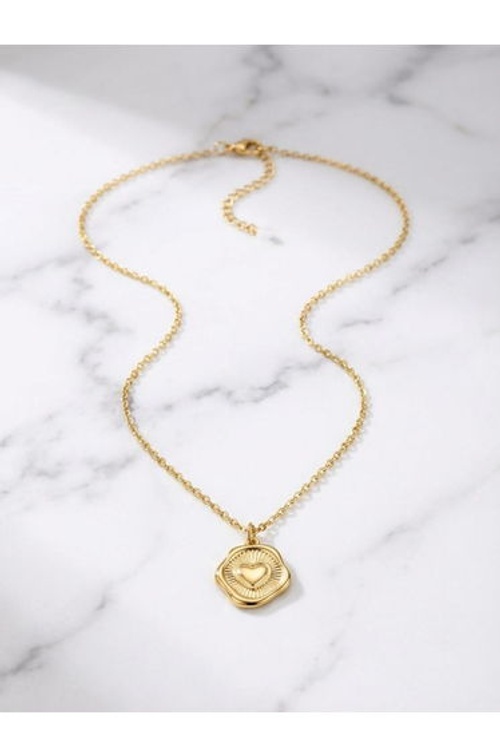 Geometric Heart-Shaped Pendant Necklace product thumbnail 4