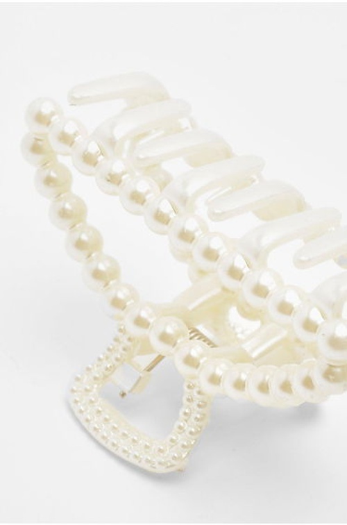 Curved Pearl Claw Clip - cream product thumbnail 4