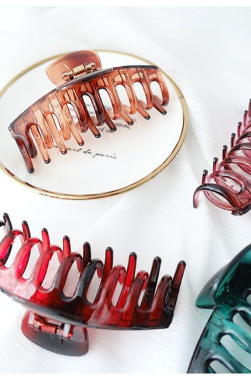 Two-Tone Hair Clip product thumbnail 4