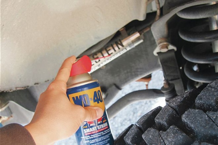 مزيل صدأ متعدد الاستخدامات - WD 40 product thumbnail 2