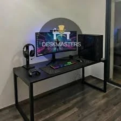 DeskMaster Pro