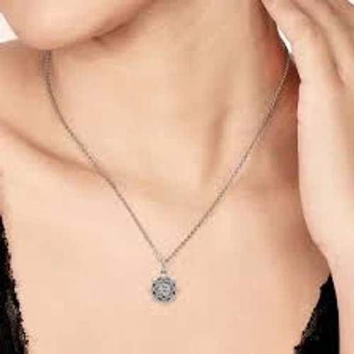 قلادة فضية نسائية product thumbnail 2