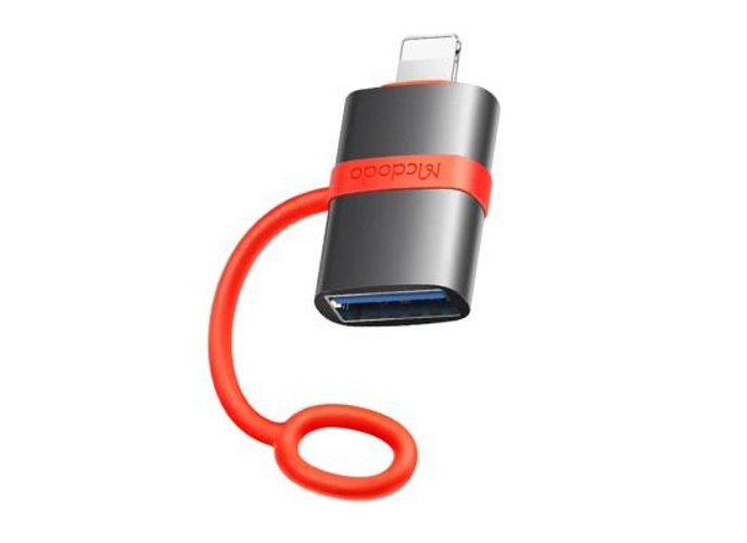 Mcdodo OT-2600 USB-A 3.0 to Lightning Adapter High Speed Data Transfer OTG Compatible Aluminum Alloy Exterior Silicone Band Design product thumbnail 2