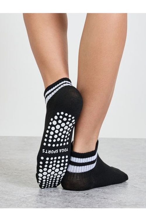 Dual Stripe Ankle Length Silicon Pad Yoga Socks product thumbnail 2