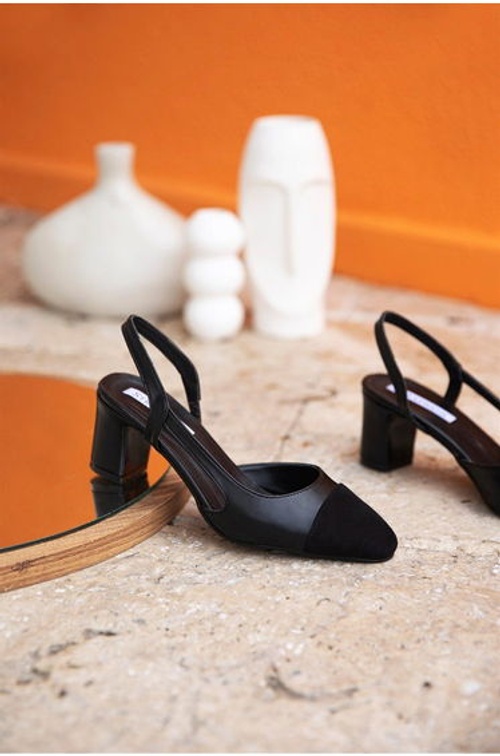 Paris Women's Leather Heeled Shoes Black product thumbnail 3
