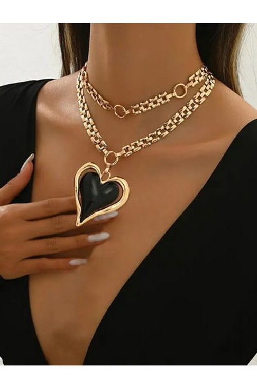 Heart Shape Decor Layered Necklace product thumbnail 2
