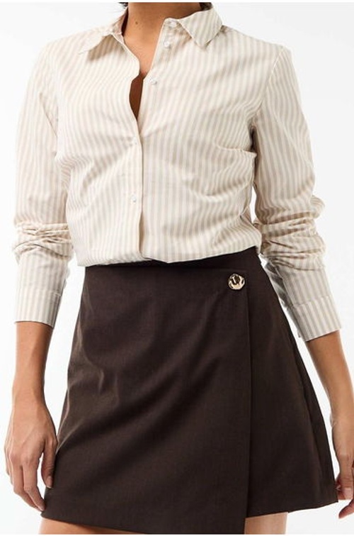 Fitted shirt with cutaway collar BEIGE product thumbnail 2